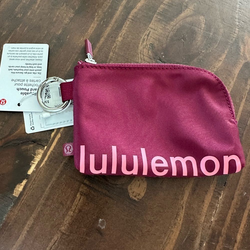 Lululemon coin purse key ring